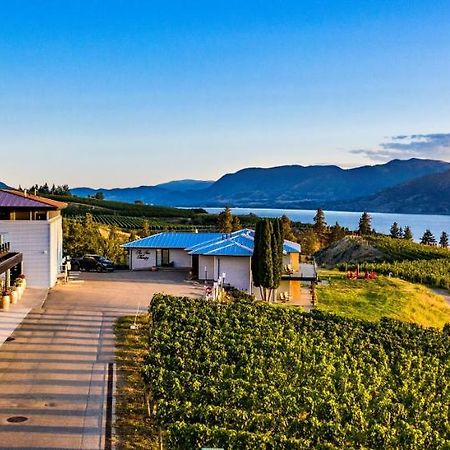 The Inn At Therapy Vineyards Naramata Eksteriør billede